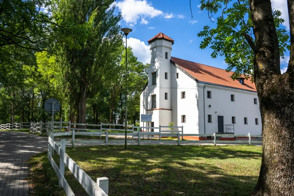 Budynek Stacji Badawczej w Popielnie